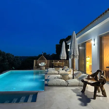 Xtc Villas Kefalonia, Privater Pool, Meerblick بيت للعطل أرغوستولي
